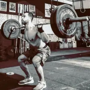 Musculação aos 40 anos: O que muda e como treinar.