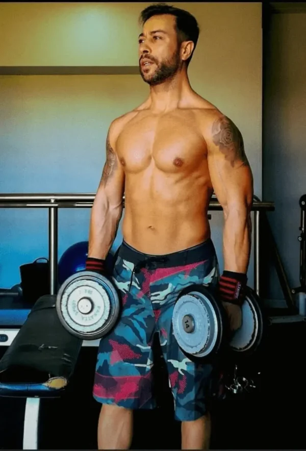 Carlos Miguel Branco - Treino de Musculação para Homens 50 anos.